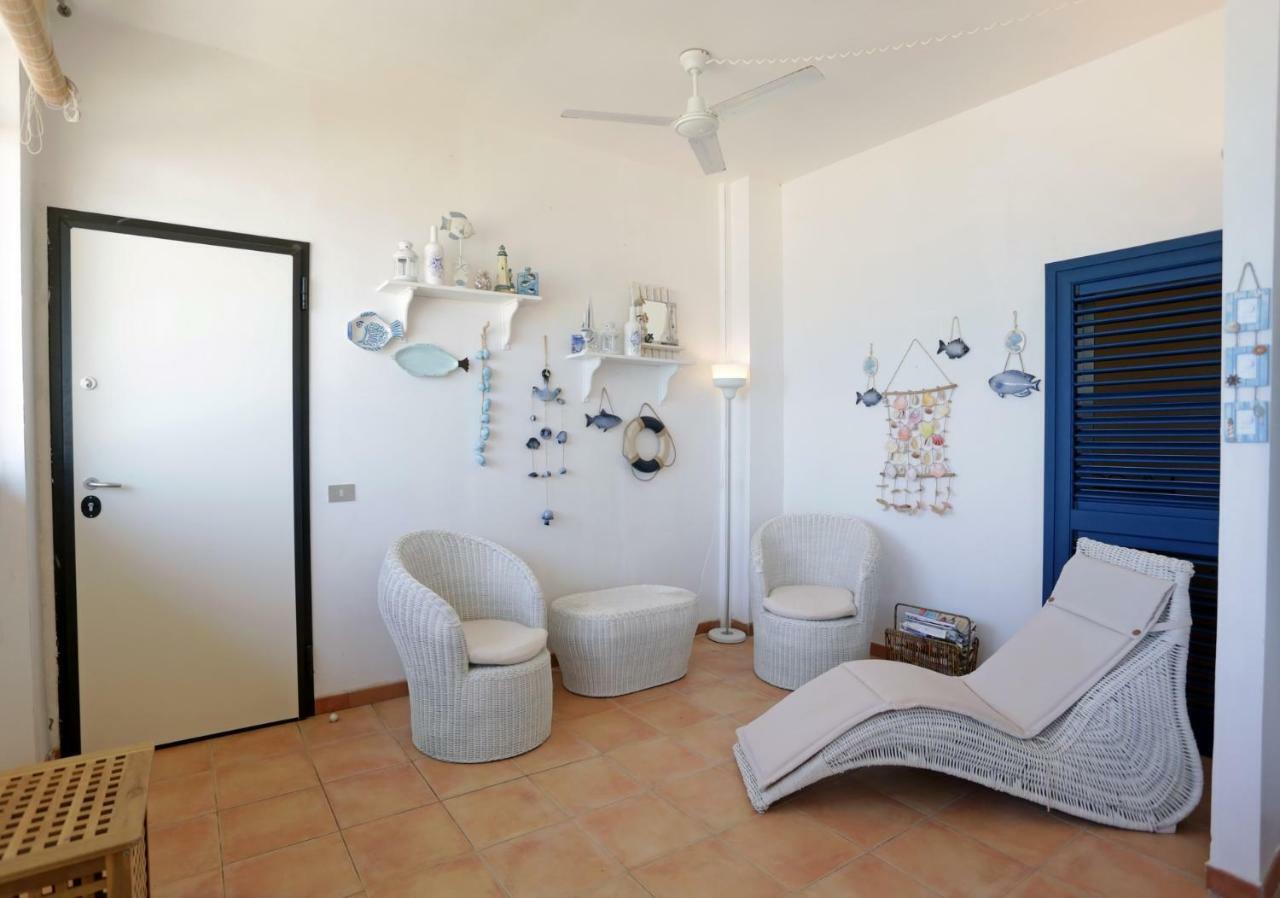 Balcone Sul Mediterraneo Punta Secca Esterno foto